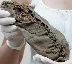 قدیمی ترین کفش چرم جهان