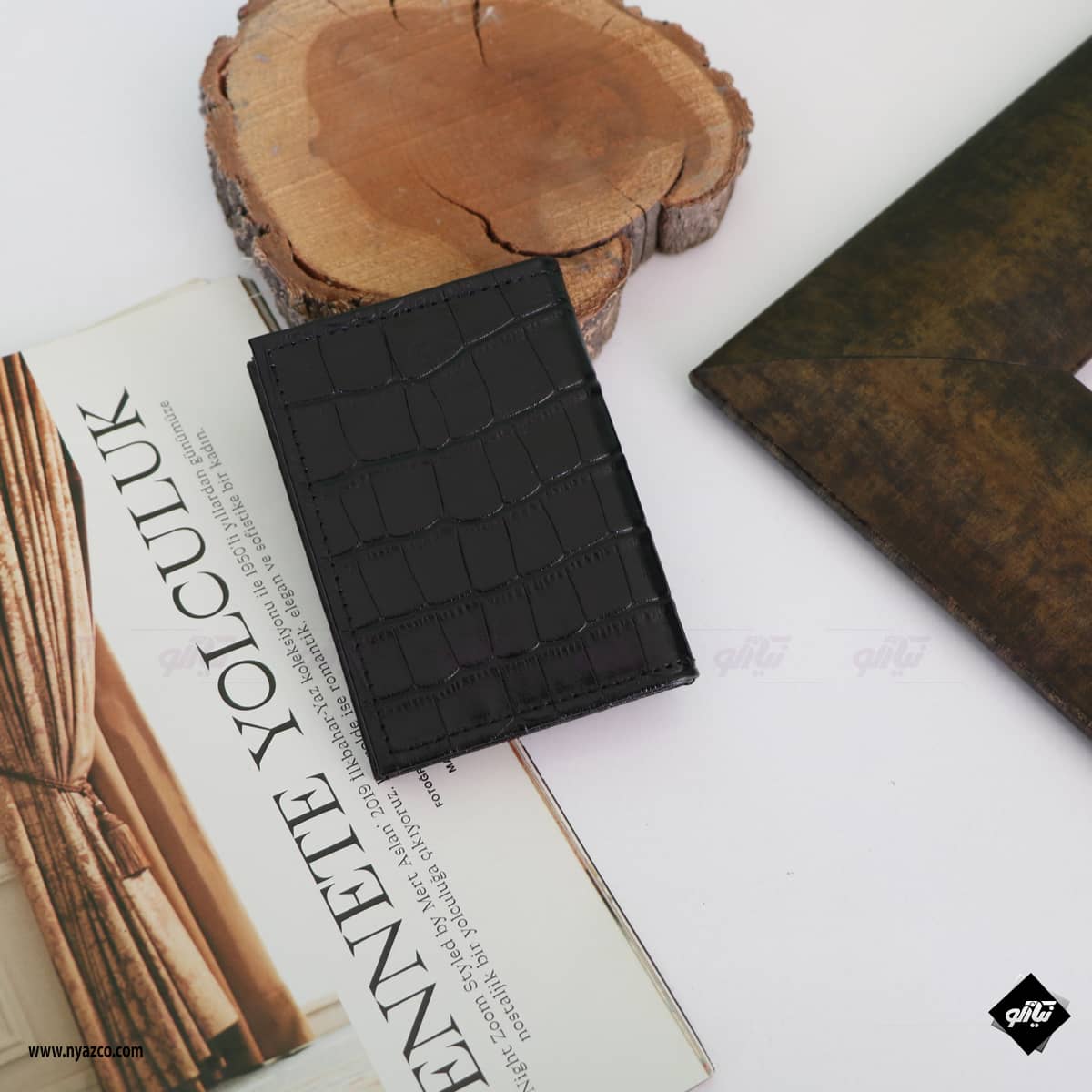 خرید جاکارتی چرمی آراز مدل B351